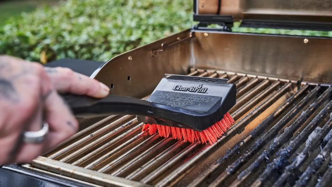 The Foolproof Guide: How to Clean Electric Grill Plates
