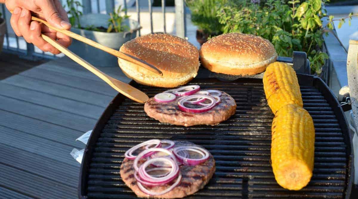 The Ultimate Guide to Buy a Grill for Small Apartments